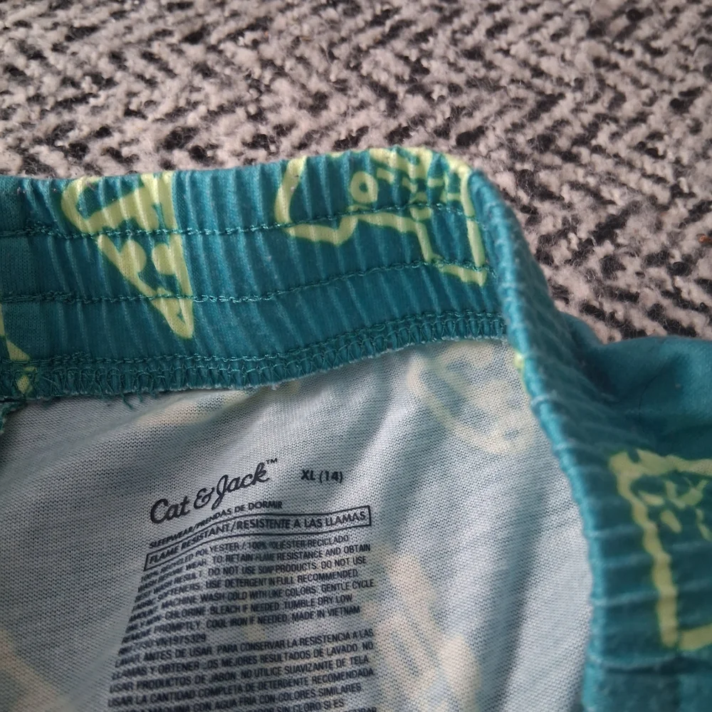 Cat & Jack comfortable blue